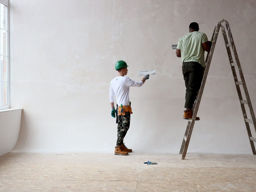 Pintor en muros interiores